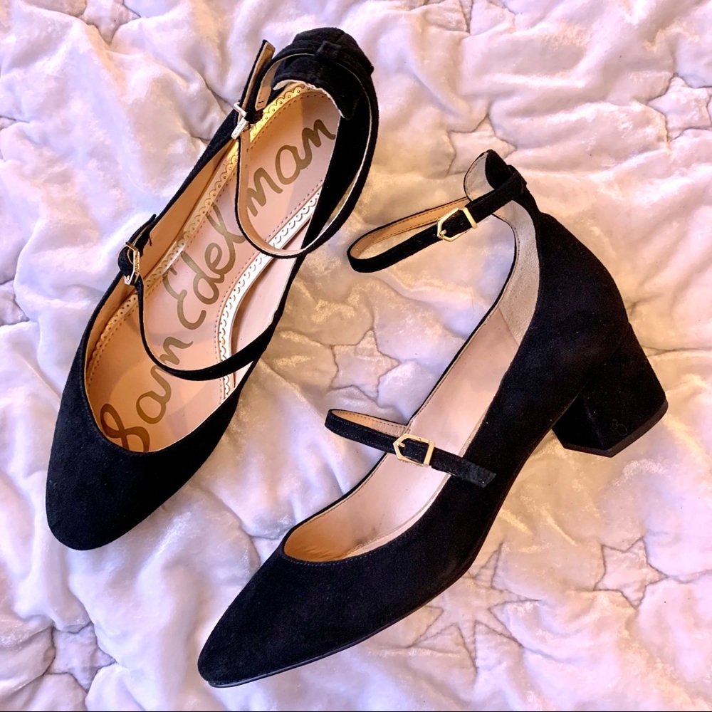 Sam Edelman Black Suede Pumps